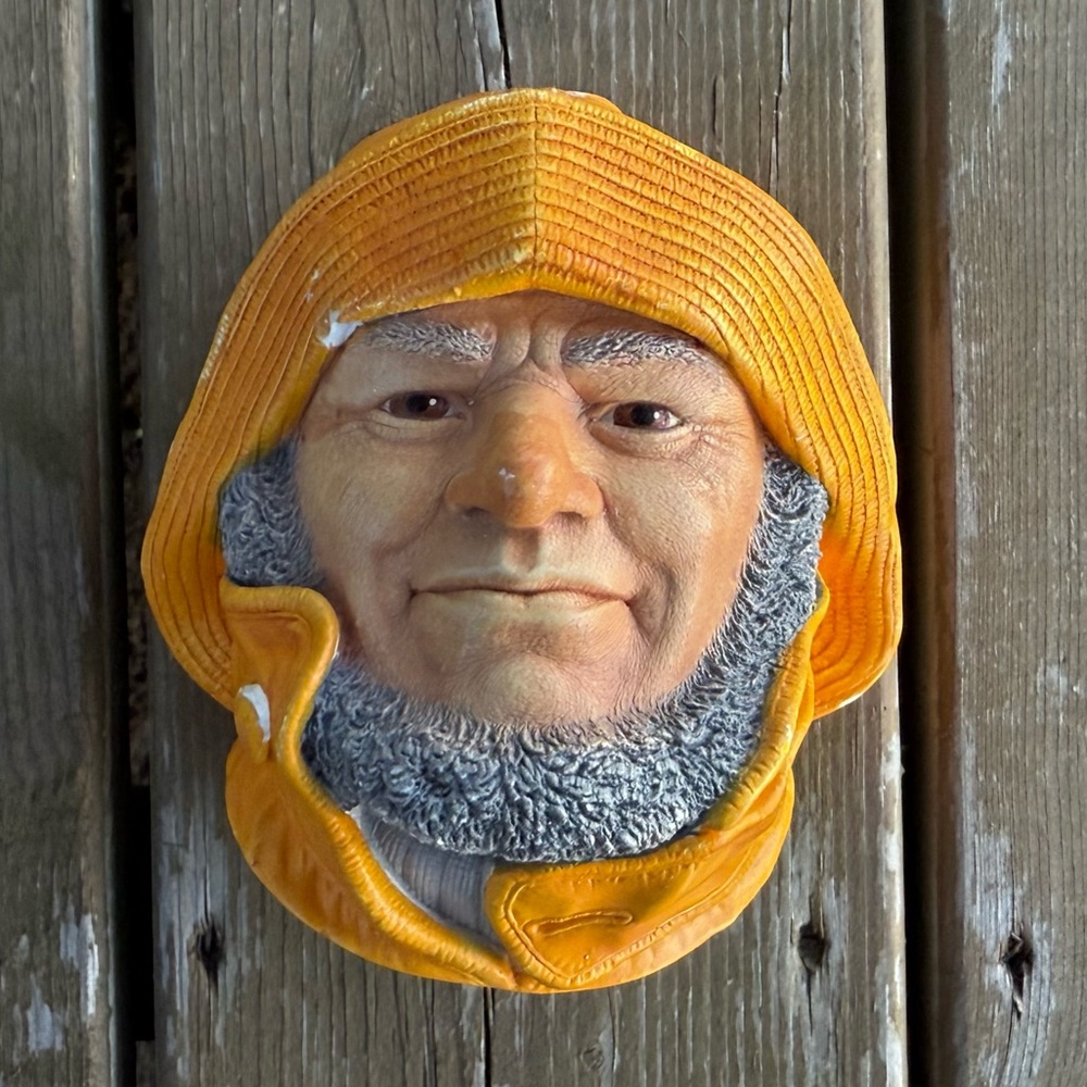 Vintage 1984 Legend Products Helmsman Fisherman Chalkware Head Wall Hanging